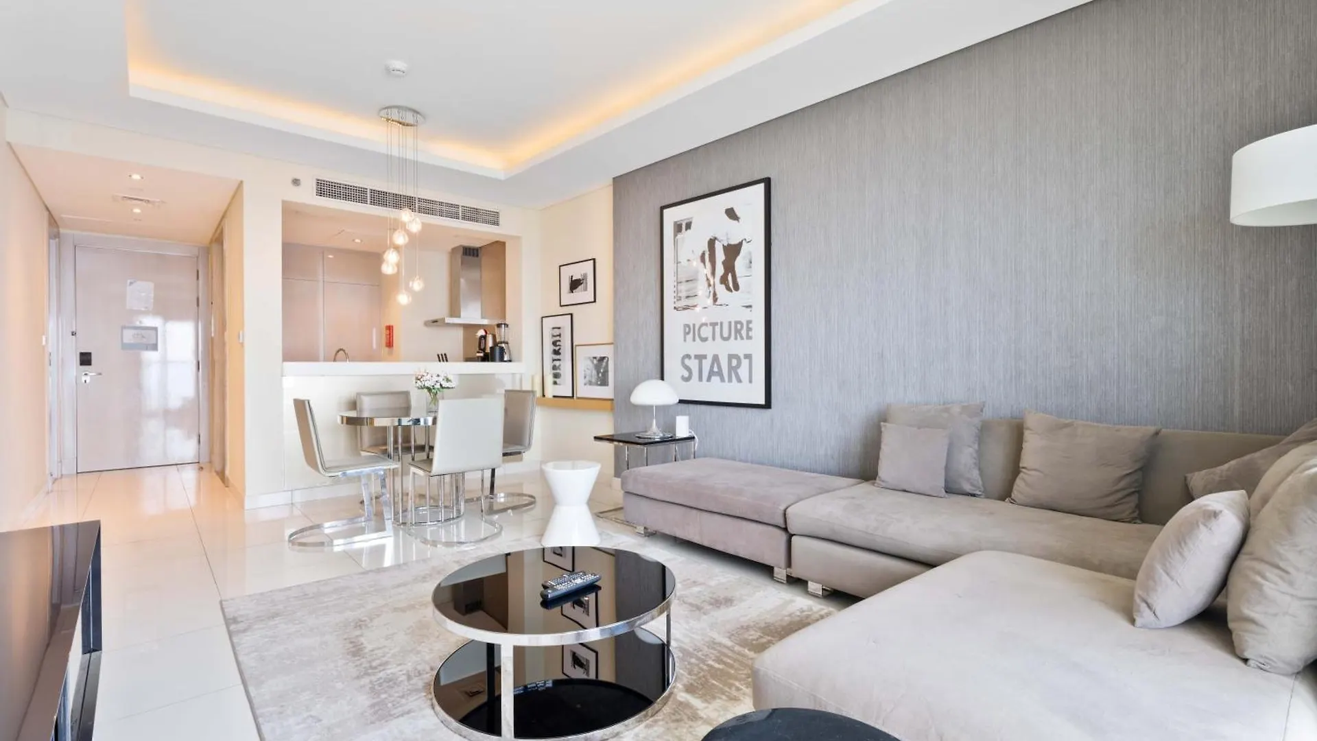 Aliving Supreme 2Br Paramount Towers Business Bay With Burj Khalifa View 6202 Dubai 0*,  United Arab Emirates