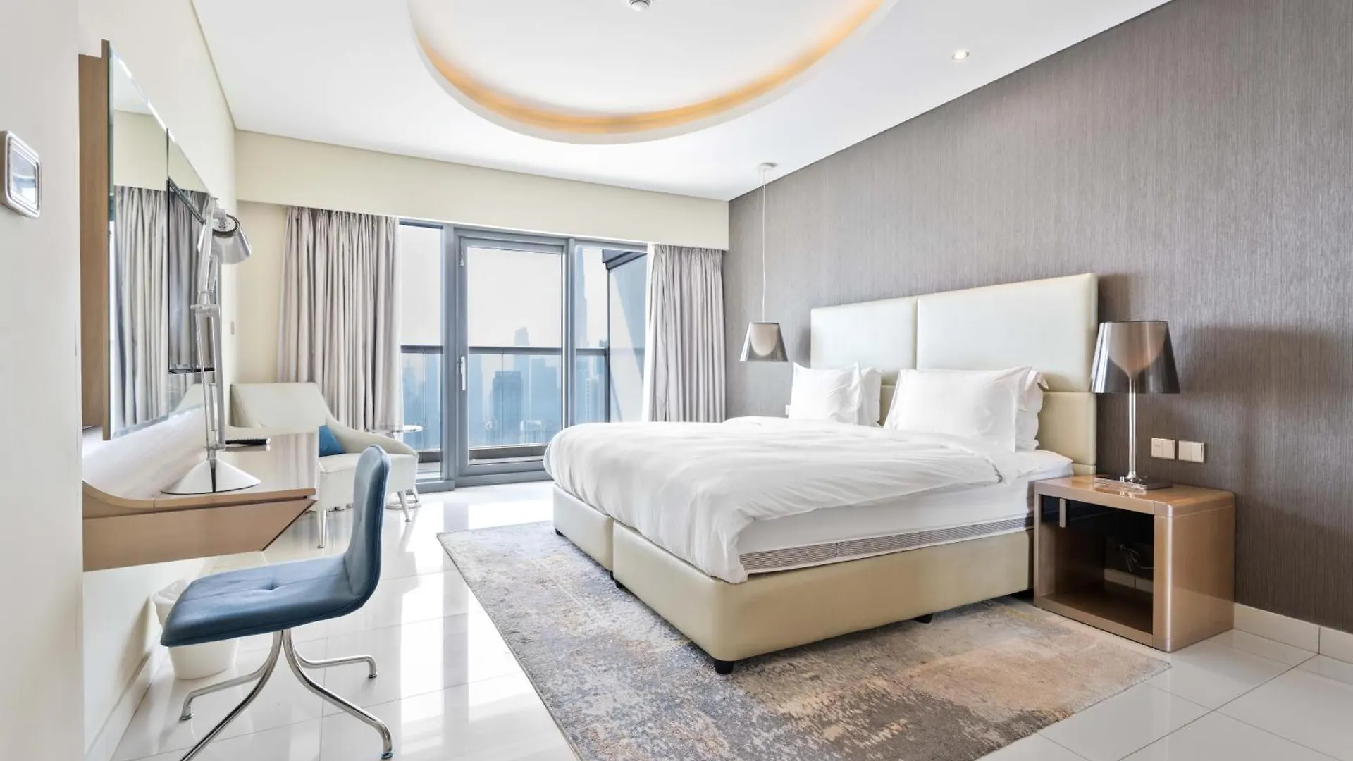 Aliving Supreme 2Br Paramount Towers Business Bay With Burj Khalifa View 6202 Dubai United Arab Emirates