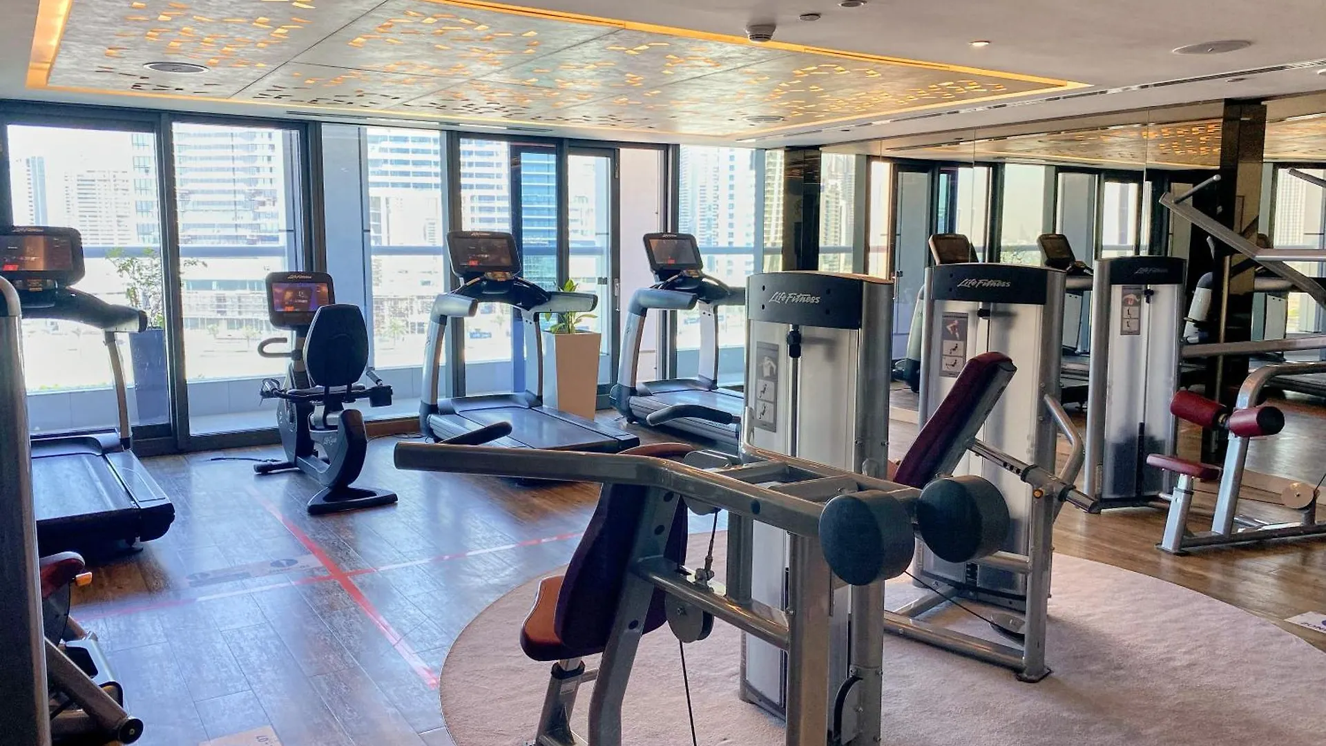 Aliving Supreme 2Br Paramount Towers Business Bay With Burj Khalifa View 6202 Dubai 0*,  United Arab Emirates